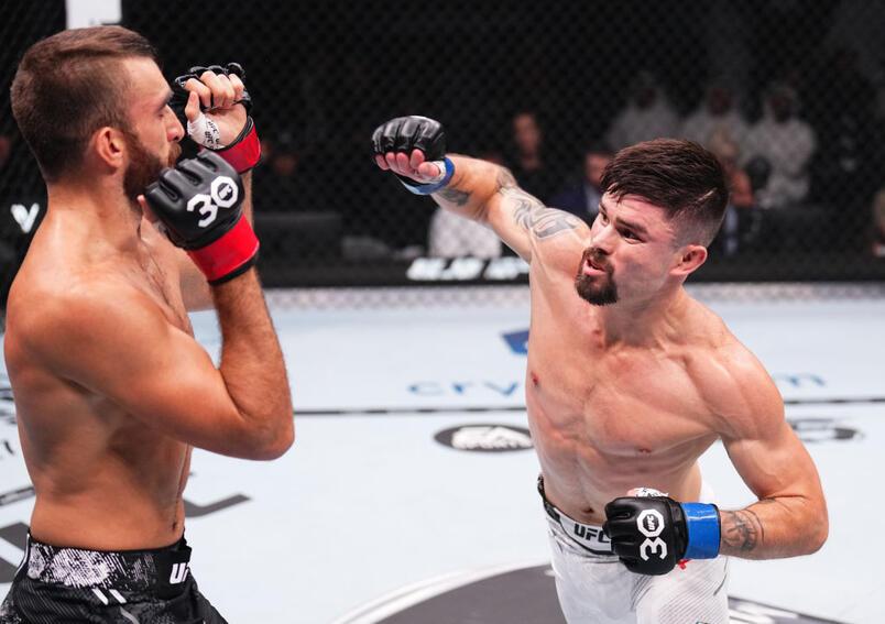 Trevor Peek remporte une victoire mesurée sur Mohammad Yahya | UFC 294