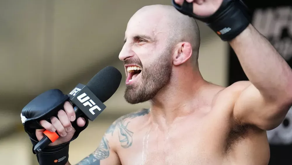 Alexander Volkanovski est fermement décidé à combattre Ilia Topuria en janvier