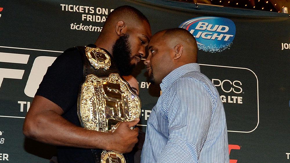 Daniel Cormier a avoué avoir envisagé de mordre Jon Jones