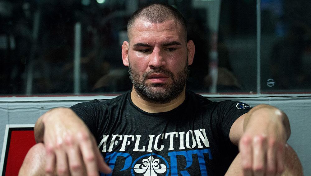 Cain Velasquez fait son retour à l'UFC en tant que coach pour Gabriel Benitez | UFC on ESPN+ 92