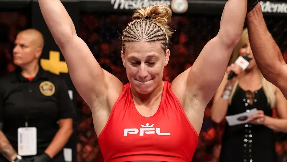 Le PDG du PFL réagit à la signature de Kayla Harrison avec l'UFC