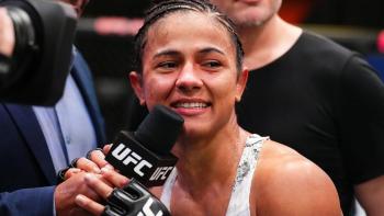 Natalia Silva domine Viviane Araujo par décision unanime | UFC on ESPN+ 93