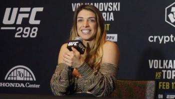 Mackenzie Dern avant l'UFC 298 : “Une nouvelle page est tournée, je suis totalement dans une meilleure phase de ma vie” | UFC 298