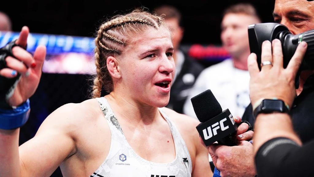 Succès décisif pour Miranda Maverick contre Andrea Lee à l'UFC 298