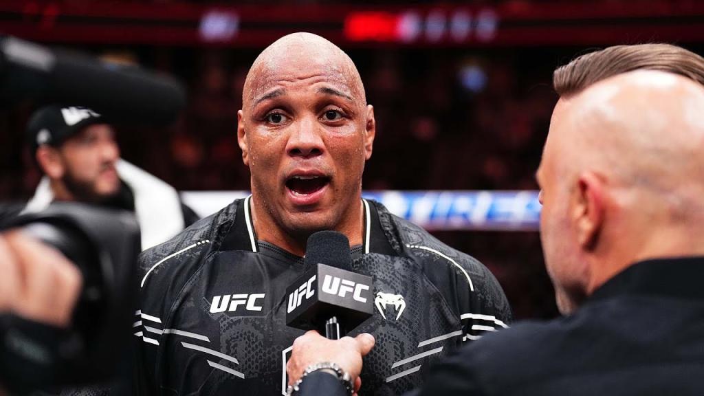 Marcos Rogerio de Lima surpasse Junior Tafa par TKO au deuxième round à l'UFC 298