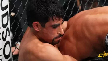 Jesus Aguilar remporte une victoire disputée par décision dominant Mateus Mendonca | UFC Mexico City