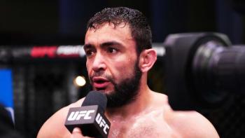Loik Radzhabov triomphe par KO face à Abdul-Kareem Al-Selwady | UFC on ESPN+ 96