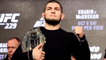 Khabib Nurmagomedov précise qu'il a abandonné ses fonctions d’homme de coin mais continue à coacher