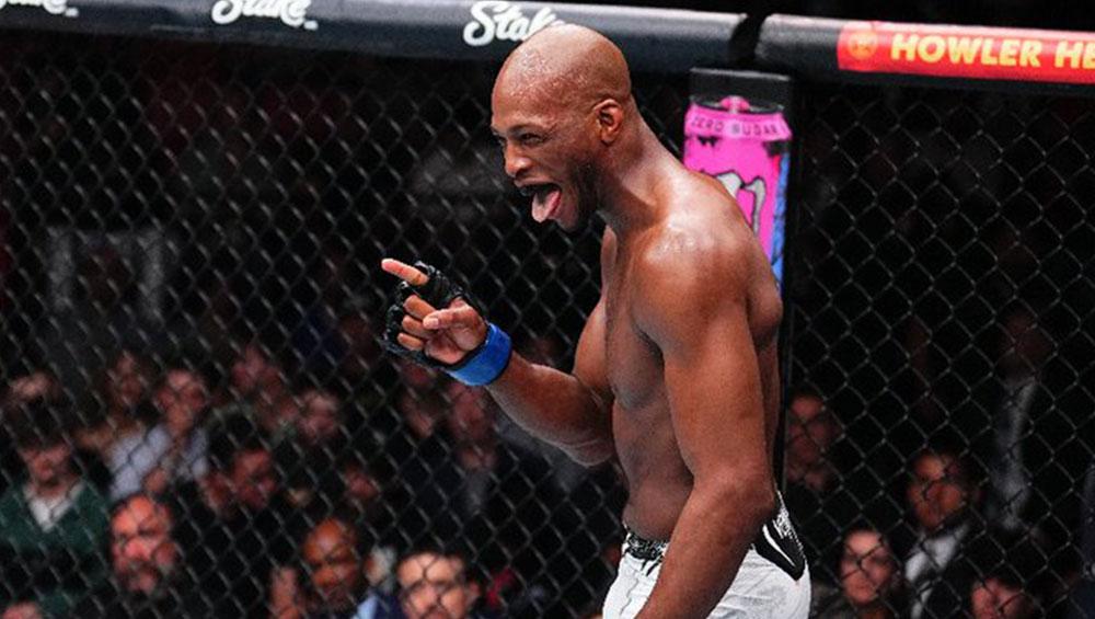 Michael Page remporte sa première victoire à l'UFC contre Kevin Holland par décision unanime | UFC 299