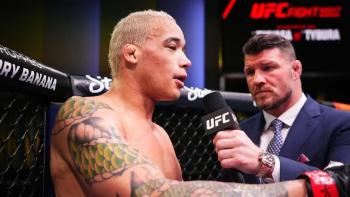 Bryan Battle vs Ange Loosa : le combat se termine par un coup dans l'œil accidentel, déclaré No Contest | UFC on ESPN+ 97