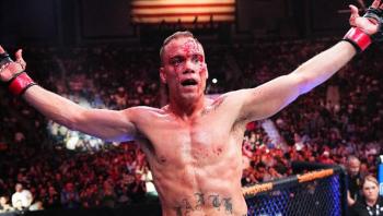 Nate Landwehr renverse la vapeur et met KO Jamall Emmers au 1er round  | UFC on ESPN 54