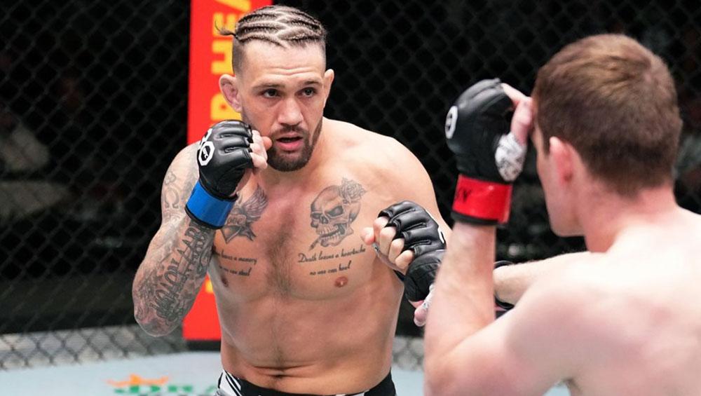 Christos Giagos continue d'enrichir sa collection de souvenirs | UFC on ESPN+ 98