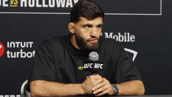 Arman Tsarukyan est convaincu qu'il obtiendra un combat pour le titre en cas de victoire contre Charles Oliveira : “Dana White l'a dit” | UFC 300