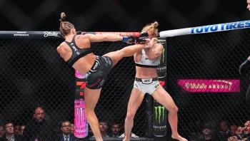 Domination sans partage de Kayla Harrison face à Holly Holm | UFC 300