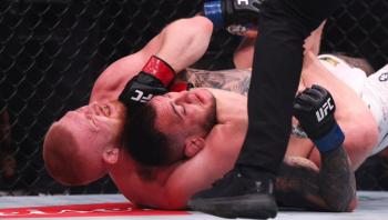 Bo Nickal poursuit son ascension avec une victoire convaincante par soumission contre Cody Brundage | UFC 300