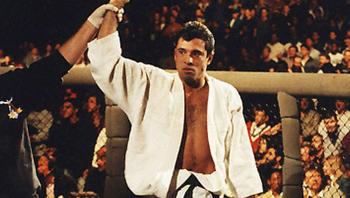 Royce Gracie : Le pionnier du Jiu-Jitsu Brésilien en MMA