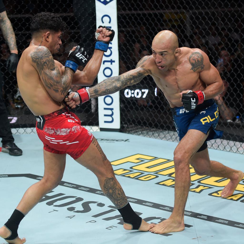 Jose Aldo fait un retour triomphal à Rio en dominant Jonathan Martinez | UFC 301