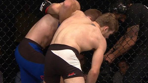 UFC Fight Night 101 - Jake Matthews contre Andrew Holbrook