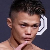 Toshiomi Kazama 