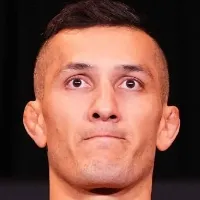 Cam Rowston Battle Giraffe