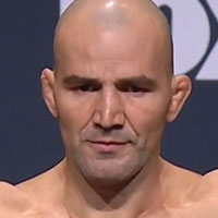 Glover Teixeira 