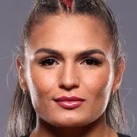 Rayla Nascimento Índia