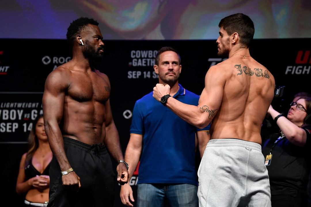 Antonio Carlos Jr contre Uriah Hall