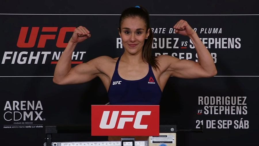 Carla Esparza contre Alexa Grasso