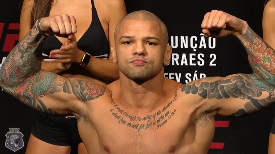 Thiago Alves contre Max Griffin