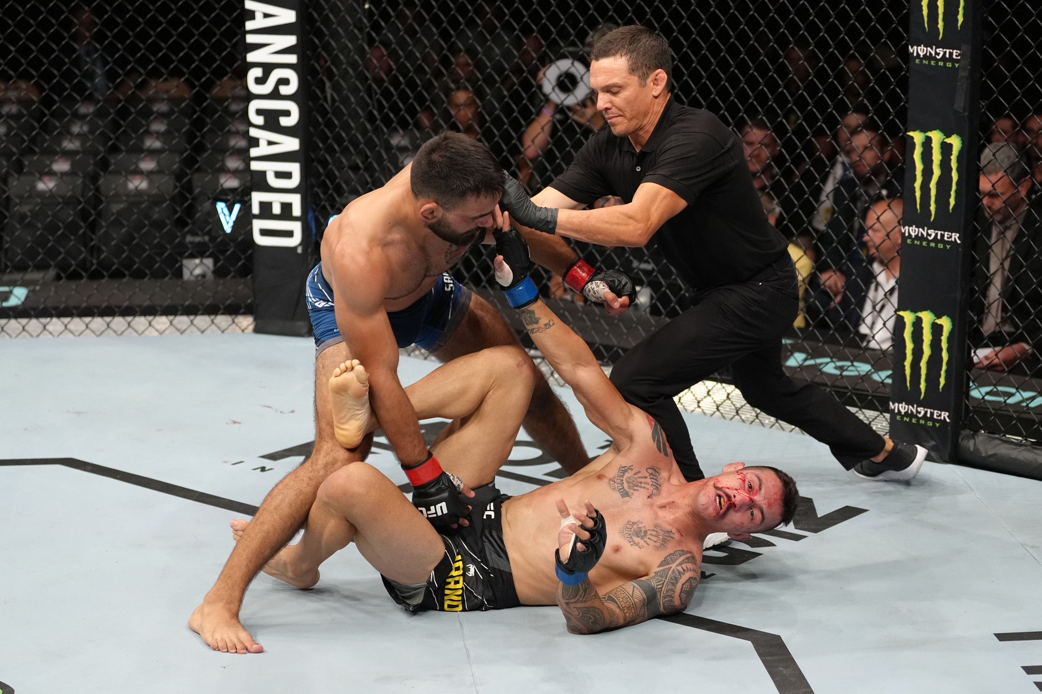 UFC on ESPN+ 67 - Paris - Photos Benoit Saint-Denis vs. Gabriel Miranda