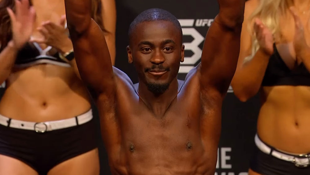 UFC Paris - La pesée cérémoniale : William Gomis vs Yanis Ghemmouri