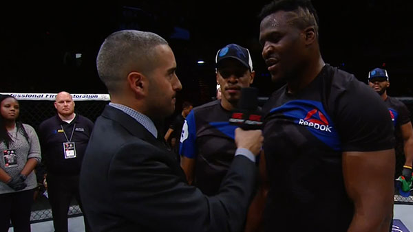 Francis Ngannou contre Anthony Hamilton