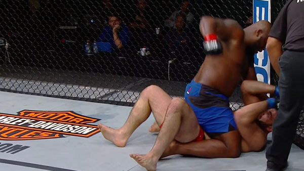 Derrick Lewis contre Shamil Abdurakhimov