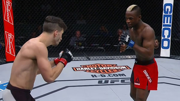 Frankie Perez contre Marc Diakiese