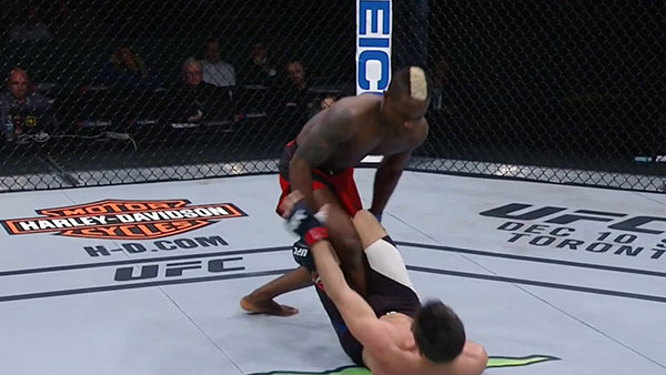 Frankie Perez contre Marc Diakiese