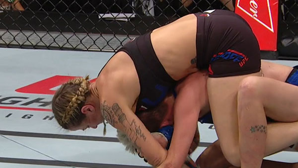 Jocelyn Jones-Lybarger contre Nina Ansaroff