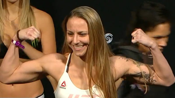 Jocelyn Jones-Lybarger contre Nina Ansaroff