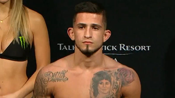 John Moraga contre Sergio Pettis