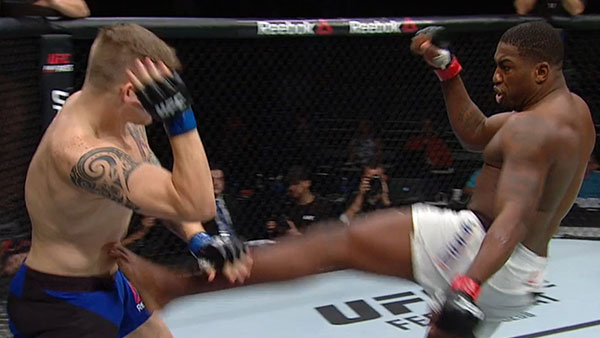 Walt Harris contre Chase Sherman