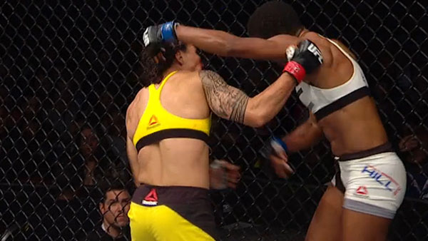 Jessica Andrade contre Angela Hill