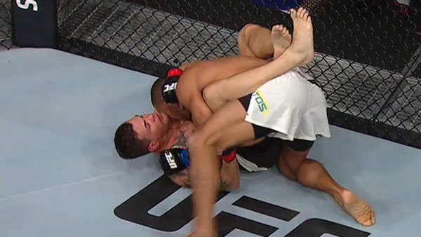 Jack Marshman contre Thiago Santos