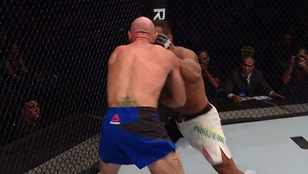 Michel Prazeres contre Josh Burkman