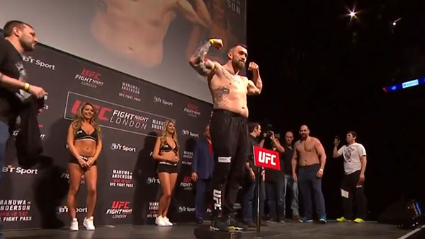 Daniel Omielanczuk contre Timothy Johnson