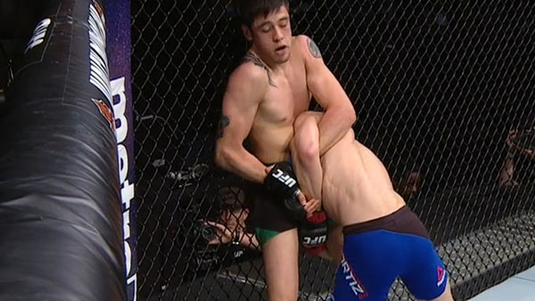 Dustin Ortiz contre Brandon Moreno