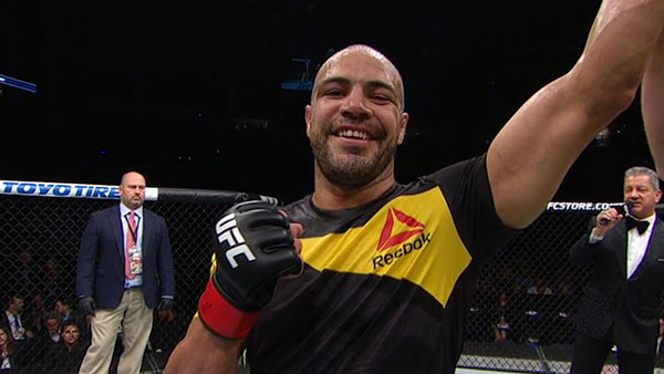 Thales Leites contre Sam Alvey