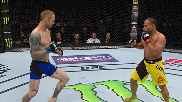 John Dodson contre Eddie Wineland