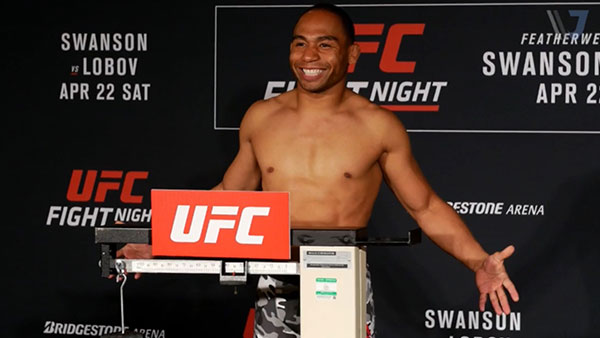 John Dodson contre Eddie Wineland