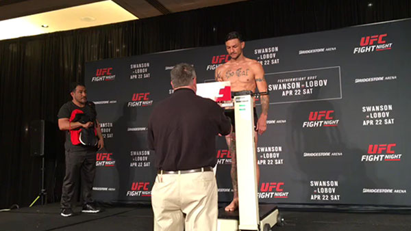 Cub Swanson contre Artem Lobov