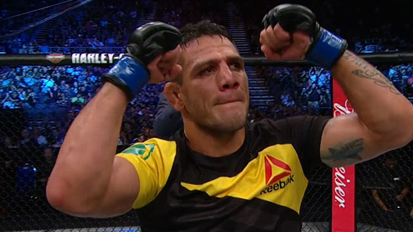 Rafael dos Anjos contre Tarec Saffiedine