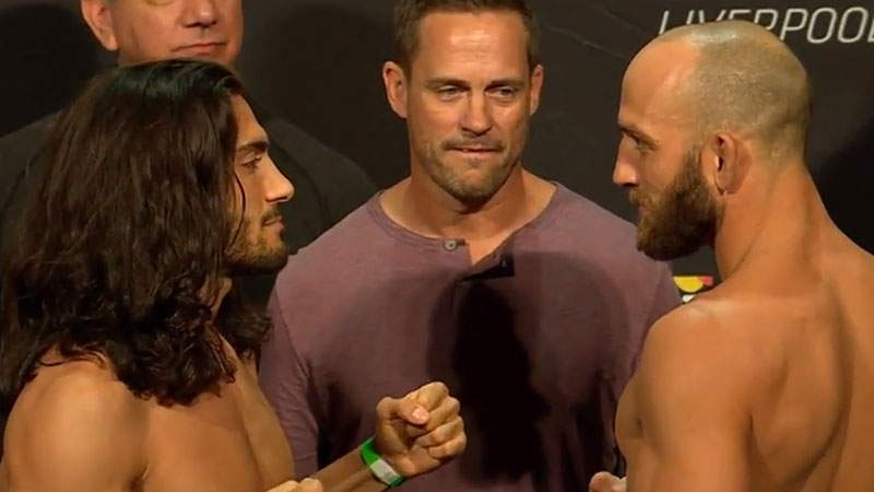 Elias Theodorou contre Trevor Smith